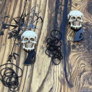 چاقو گردنی طرح اسکلت 111