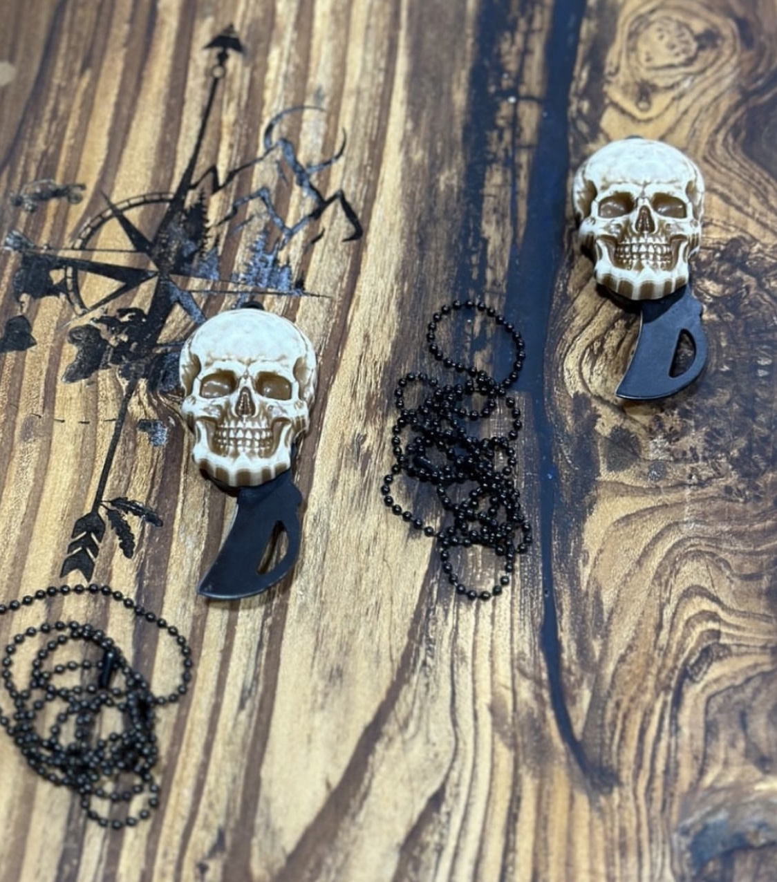 Screenshot چاقو گردنی طرح اسکلت 111